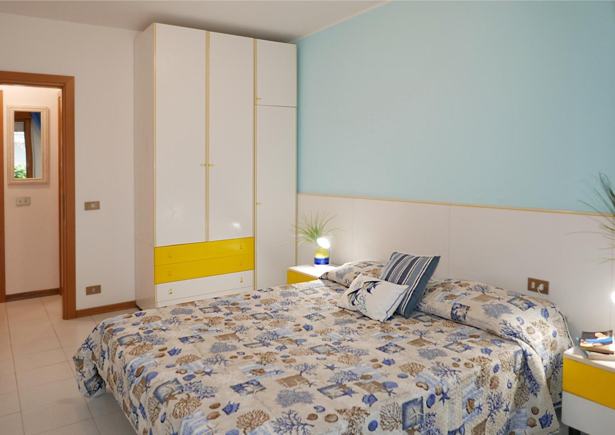 Halley Belmare Apartments Bibione Bagian luar foto